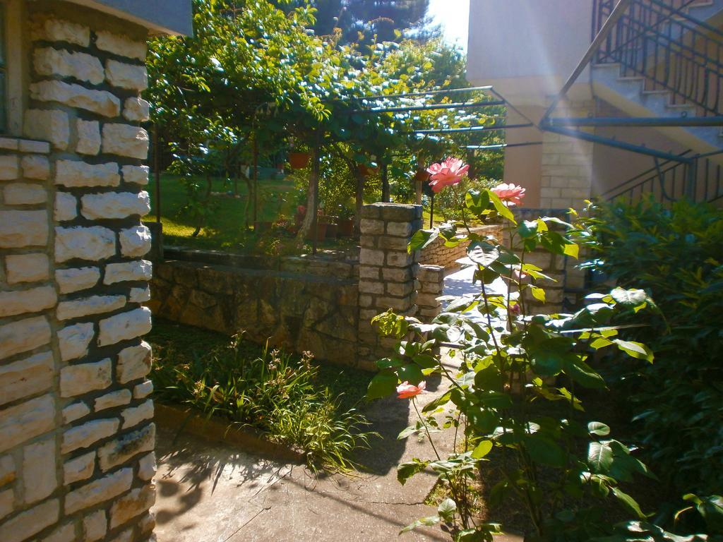 Apartments Villa Anton Πόρετς Δωμάτιο φωτογραφία